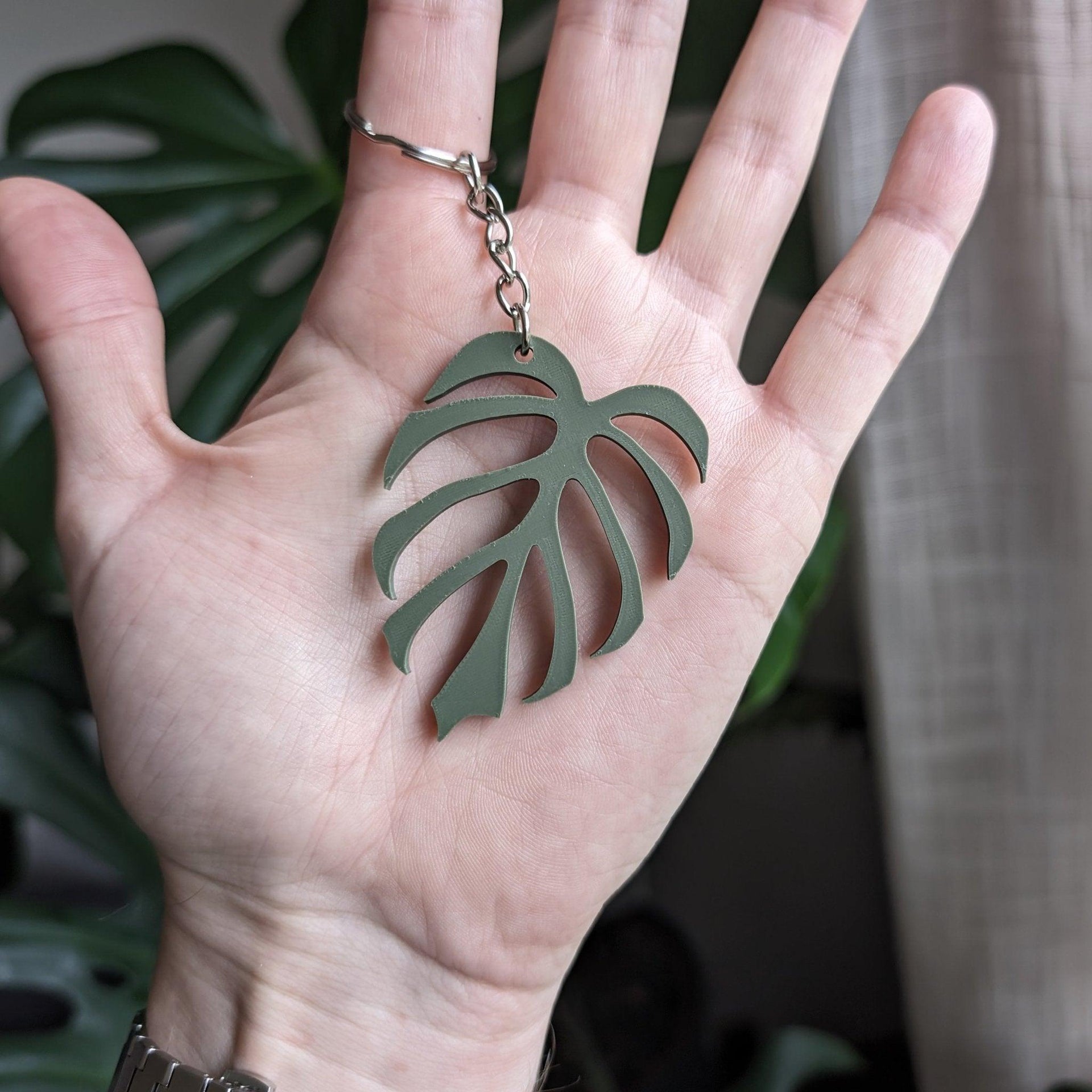 Schlüsselanhänger Monstera Burle Marx Flame – Prints4Greens